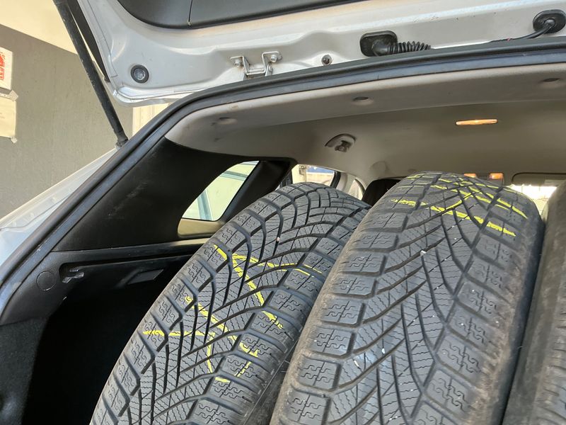 Hyundai i30 1.6 CRDi Style 2014 – снимка 57