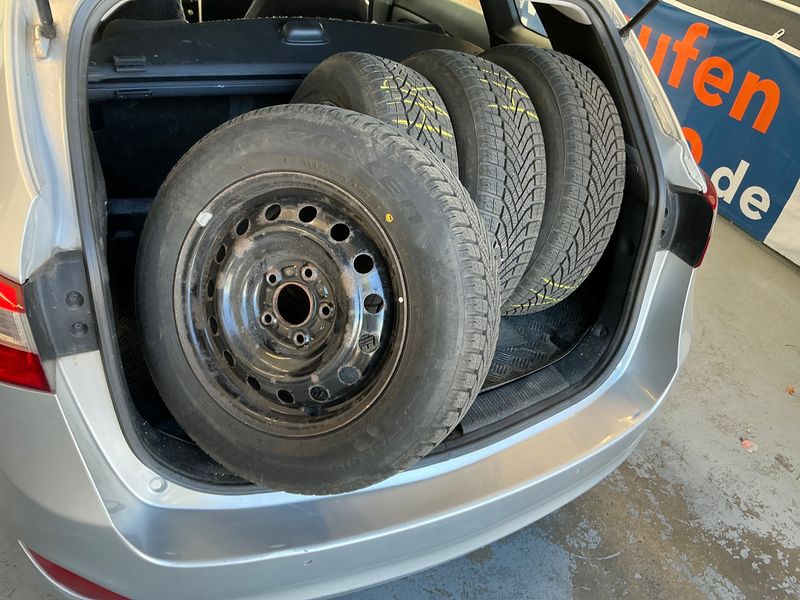 Hyundai i30 1.6 CRDi Style 2014 – снимка 15
