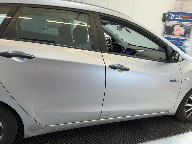 Hyundai i30 1.6 CRDi Style 2014 – снимка 10