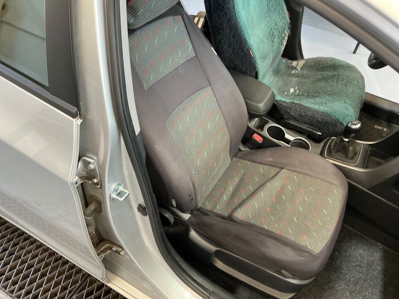 Hyundai i30 1.6 CRDi Style 2014 – снимка 56