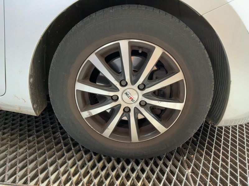 Hyundai i30 1.6 CRDi Style 2014 – снимка 11