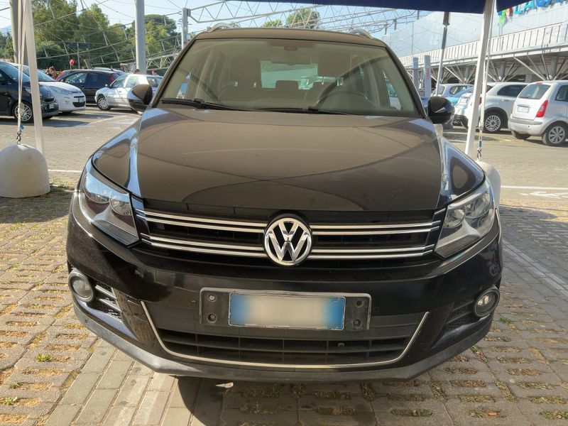 Volkswagen Tiguan 2.0 TDI Sport & Style 4Motion 2011 – снимка 14