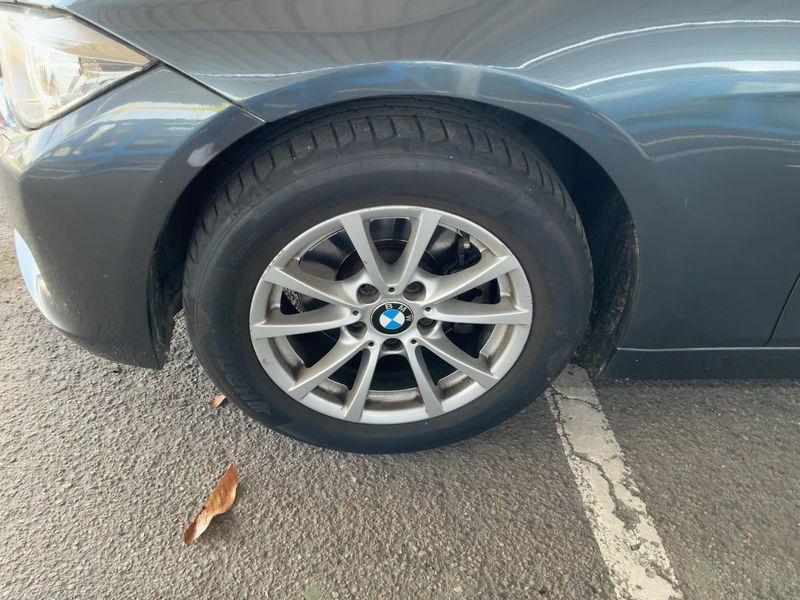 BMW 3er 320d 2013 – снимка 17