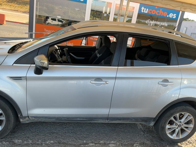 Ford Kuga 2.0 TDCi Trend 2011 – снимка 4
