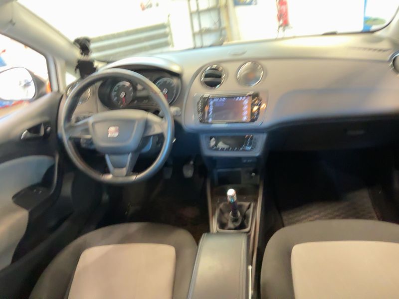 Seat Ibiza 1.4 Style Viva 2013 – снимка 17