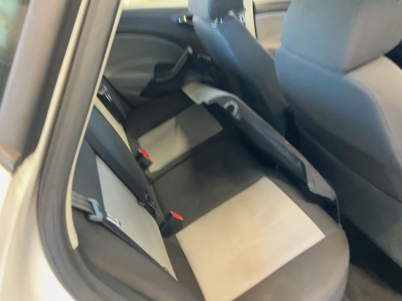 Seat Ibiza 1.4 Style Viva 2013 – снимка 19