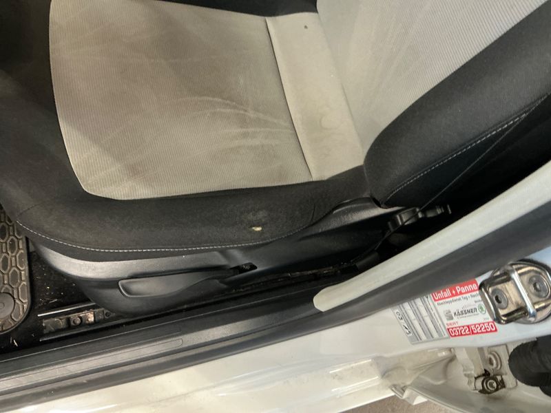 Seat Ibiza 1.4 Style Viva 2013 – снимка 23
