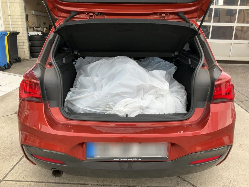 BMW 1er 118i Edition M Sport Shadow 2019 – снимка 16