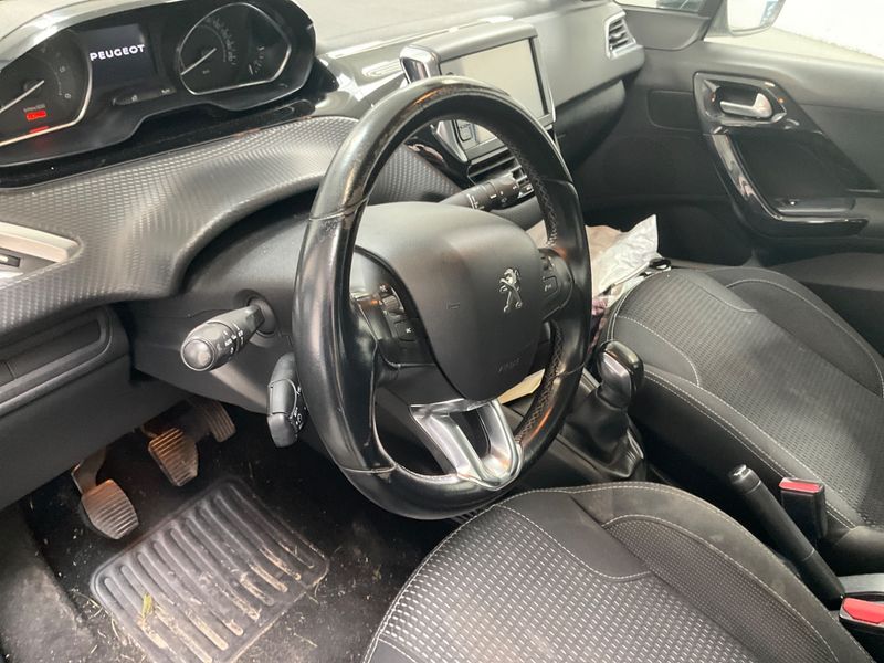 Peugeot 208 1.6 Blue-HDi Allure 2016 – снимка 23