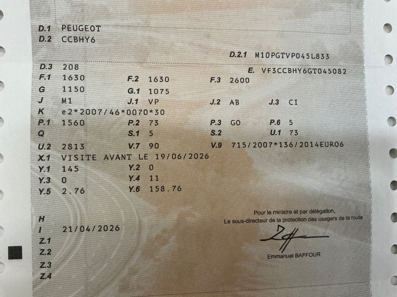 Peugeot 208 1.6 Blue-HDi Allure 2016 – снимка 20