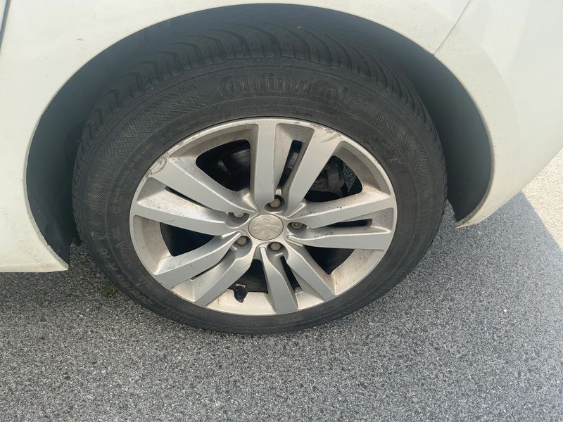Peugeot 308 1.6 Blue-HDi Active 2016 – снимка 5