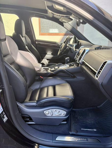 Porsche Cayenne Diesel 2016 – снимка 18