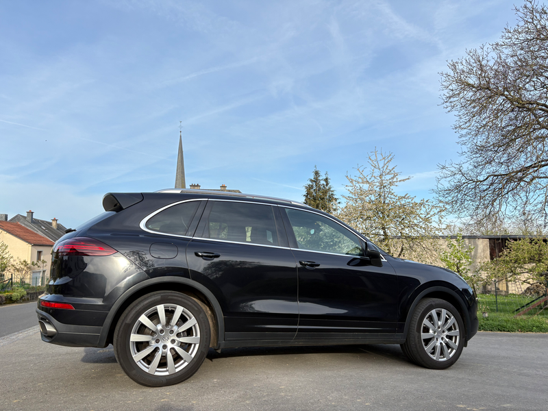 Porsche Cayenne Diesel 2016 – снимка 16
