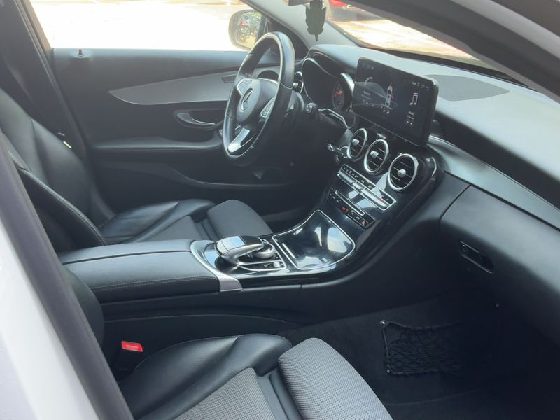 Mercedes-Benz C-Klasse C 180 CGI T Edition Exclusive 2016 – снимка 17