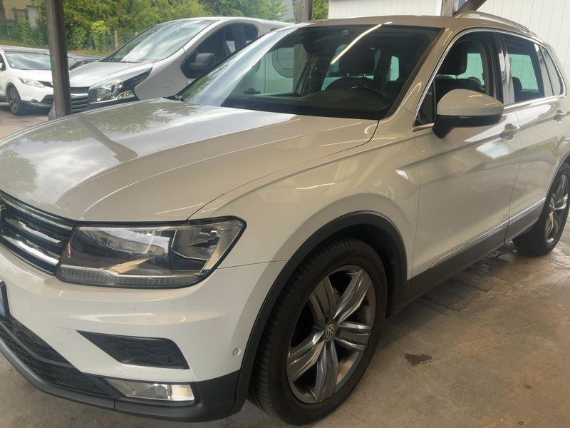 Volkswagen Tiguan 2.0 TDI Comfortline BlueMotion Tech 2016 – снимка 2