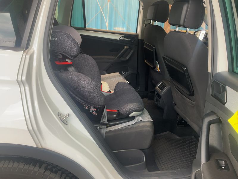 Volkswagen Tiguan 2.0 TDI Comfortline BlueMotion Tech 2016 – снимка 19