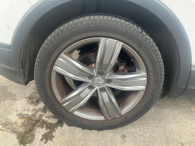 Volkswagen Tiguan 2.0 TDI Comfortline BlueMotion Tech 2016 – снимка 9