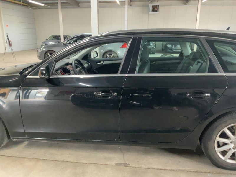 Audi A4 2.0 TDI ultra Attraction 2015 – снимка 4
