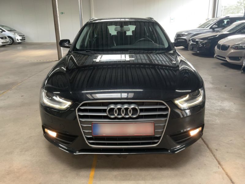 Audi A4 2.0 TDI ultra Attraction 2015 – снимка 9