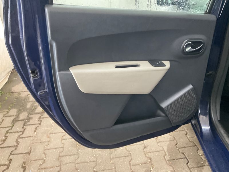 Dacia Lodgy 1.2 TCe Laureate 2017 – снимка 31