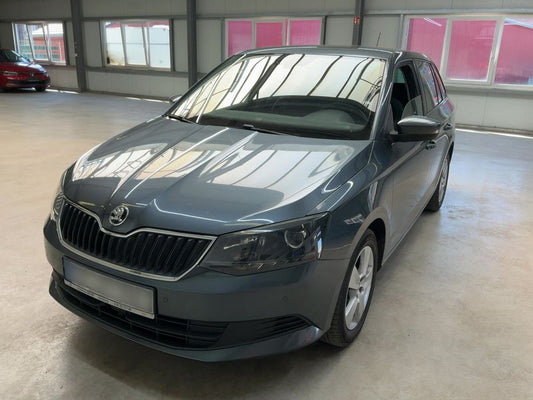 Skoda Fabia 1.4 TDI Ambition 2015 – снимка 1