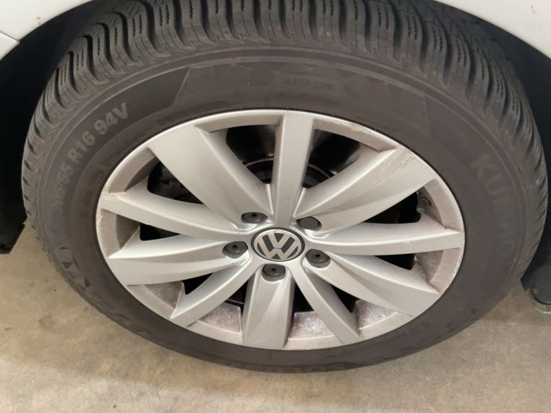 Volkswagen Passat 2.0 TDI Comfortline BlueMotion Tech 2013 – снимка 16