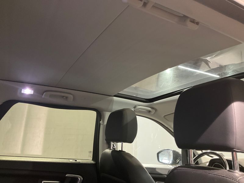 Land Rover Discovery Sport 2.0 Td4 HSE 2015 – снимка 41