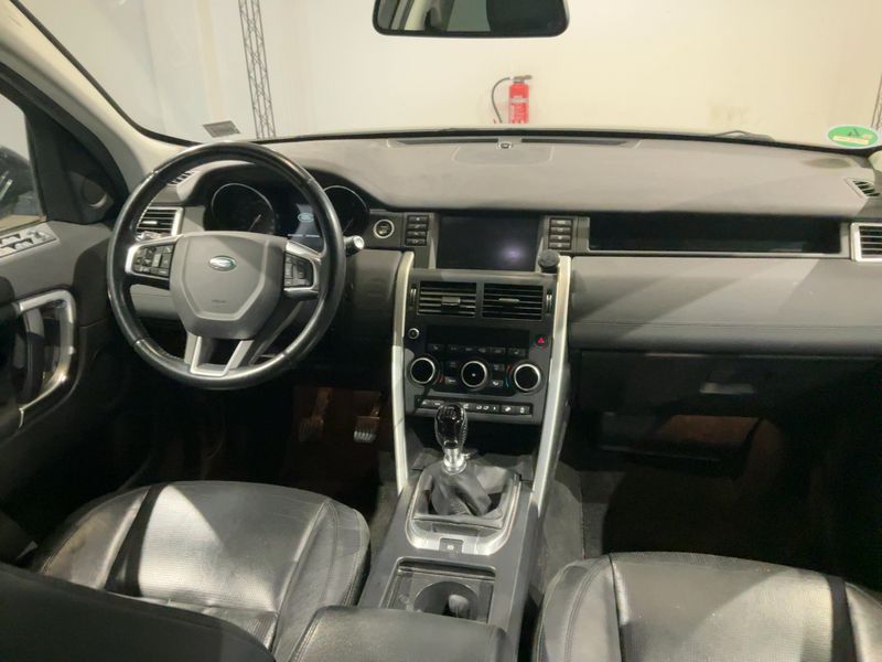 Land Rover Discovery Sport 2.0 Td4 HSE 2015 – снимка 17