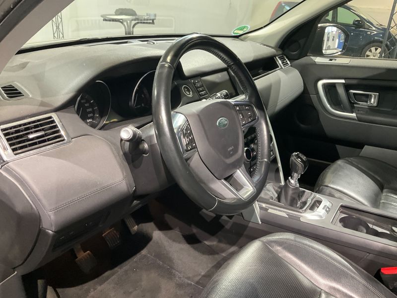 Land Rover Discovery Sport 2.0 Td4 HSE 2015 – снимка 37