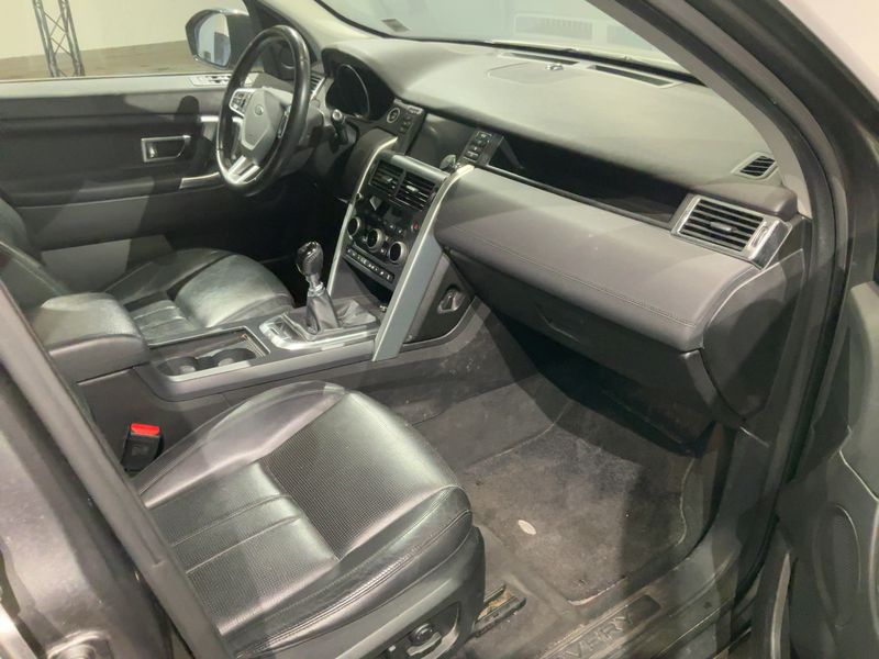 Land Rover Discovery Sport 2.0 Td4 HSE 2015 – снимка 16