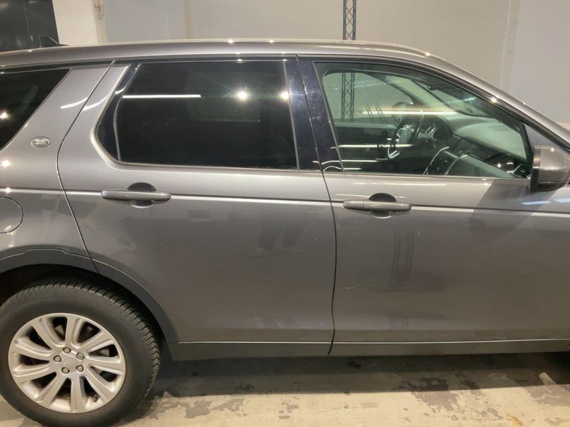 Land Rover Discovery Sport 2.0 Td4 HSE 2015 – снимка 10