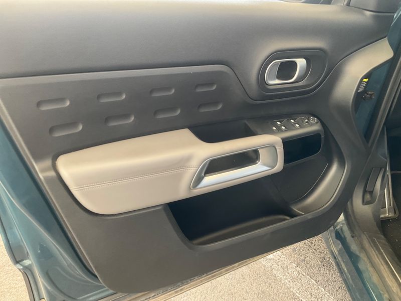 Citroen C5 Aircross 1.6 PureTech Shine 2021 – снимка 30
