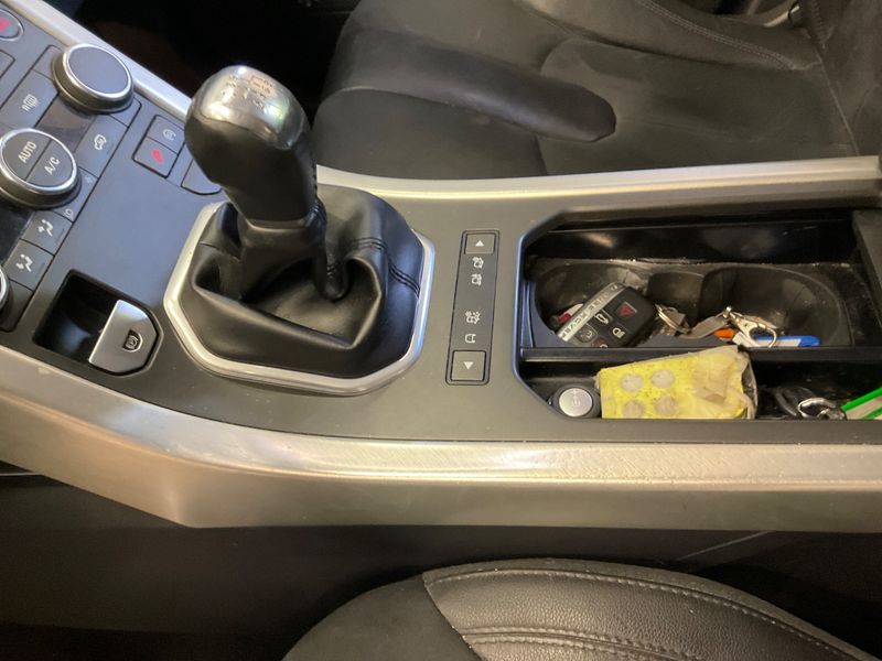 Land Rover Evoque 2.2 Td4 Pure 2014 – снимка 25