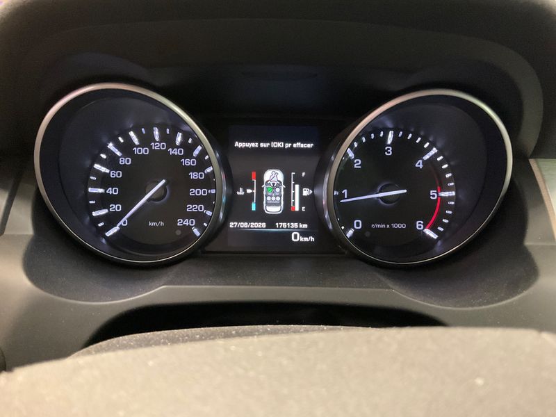 Land Rover Evoque 2.2 Td4 Pure 2014 – снимка 18