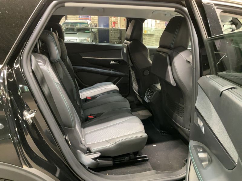 Peugeot 5008 1.5 Blue-HDi Allure Pack 2021 – снимка 20