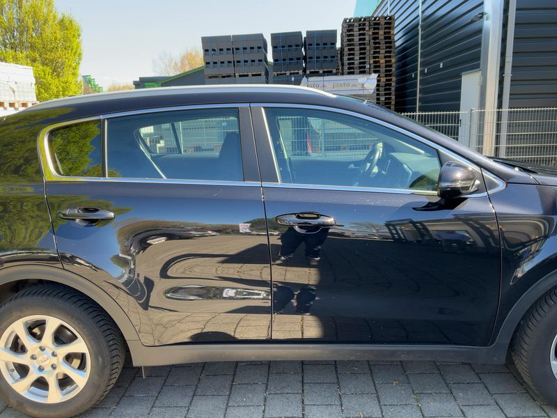 Kia Sportage 1.6 CRDi Mild-Hybrid Black Edition 4WD 2021 – снимка 10