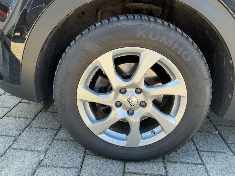 Kia Sportage 1.6 CRDi Mild-Hybrid Black Edition 4WD 2021 – снимка 3