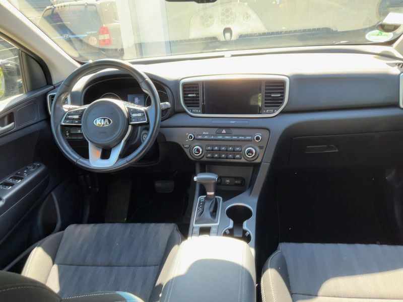 Kia Sportage 1.6 CRDi Mild-Hybrid Black Edition 4WD 2021 – снимка 18