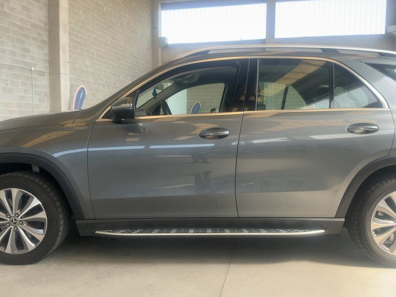 Mercedes-Benz GLE-Klasse GLE 300 d Mild-Hybrid 4Matic 2023 – снимка 4