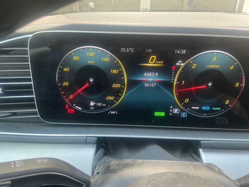 Mercedes-Benz GLE-Klasse GLE 300 d Mild-Hybrid 4Matic 2023 – снимка 18