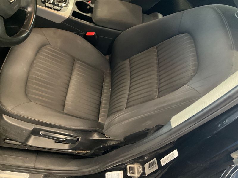 Audi A4 2.0 TDI Ambiente 2011 – снимка 37