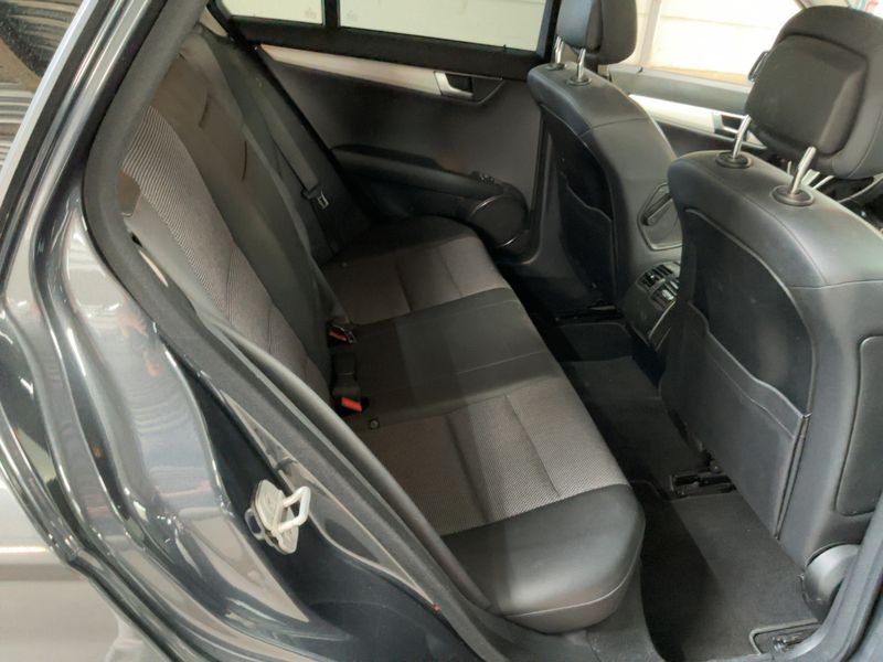 Mercedes-Benz C-Klasse C 220 CDI T BlueEfficiency Avantgarde 2013 – снимка 14
