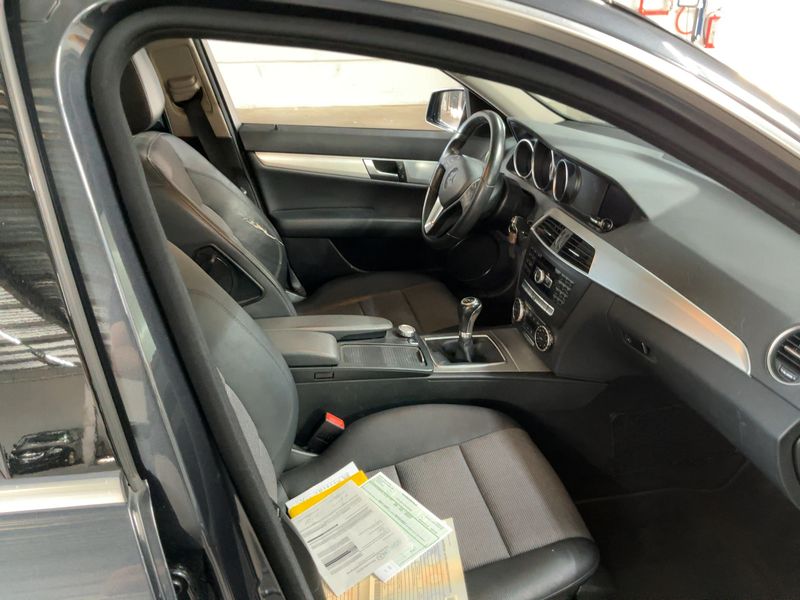Mercedes-Benz C-Klasse C 220 CDI T BlueEfficiency Avantgarde 2013 – снимка 17