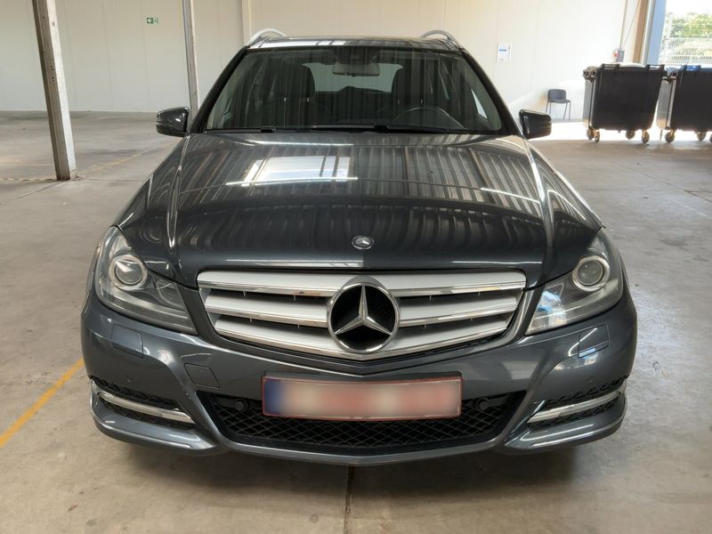 Mercedes-Benz C-Klasse C 220 CDI T BlueEfficiency Avantgarde 2013 – снимка 14
