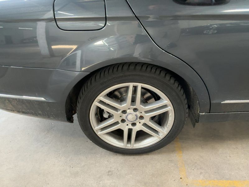 Mercedes-Benz C-Klasse C 220 CDI T BlueEfficiency Avantgarde 2013 – снимка 9