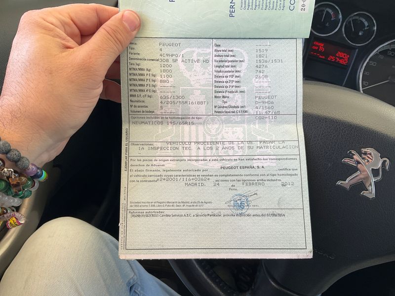 Peugeot 308 1.6 HDi Active 2012 – снимка 6