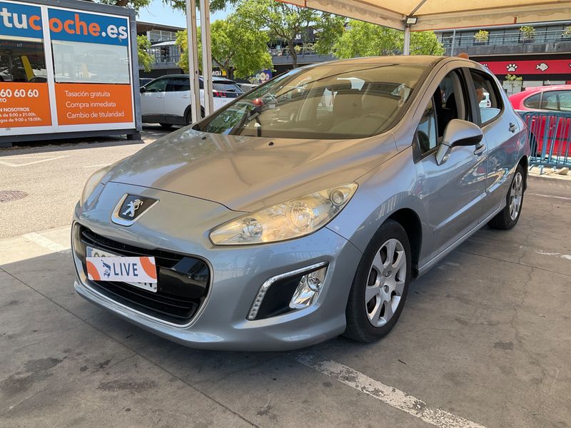 Peugeot 308 1.6 HDi Active 2012 – снимка 1