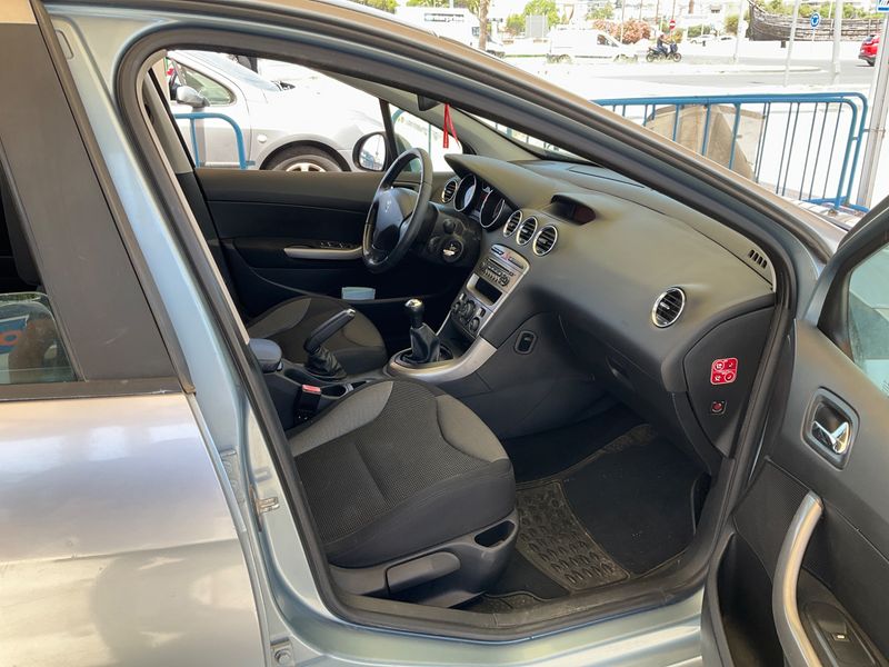 Peugeot 308 1.6 HDi Active 2012 – снимка 3