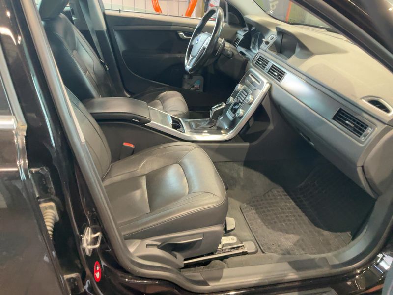 Volvo S80 2.0 D4 Momentum 2015 – снимка 16