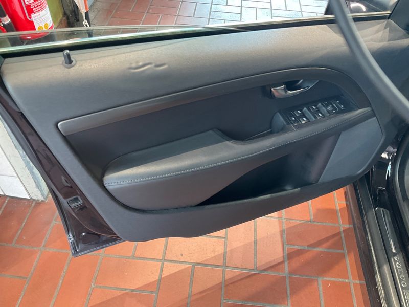 Volvo S80 2.0 D4 Momentum 2015 – снимка 23